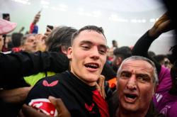 一号娱乐包含德国杯赛后走向成谜，曼城回应争议，管理层满意，更衣室氛围转暖的词条