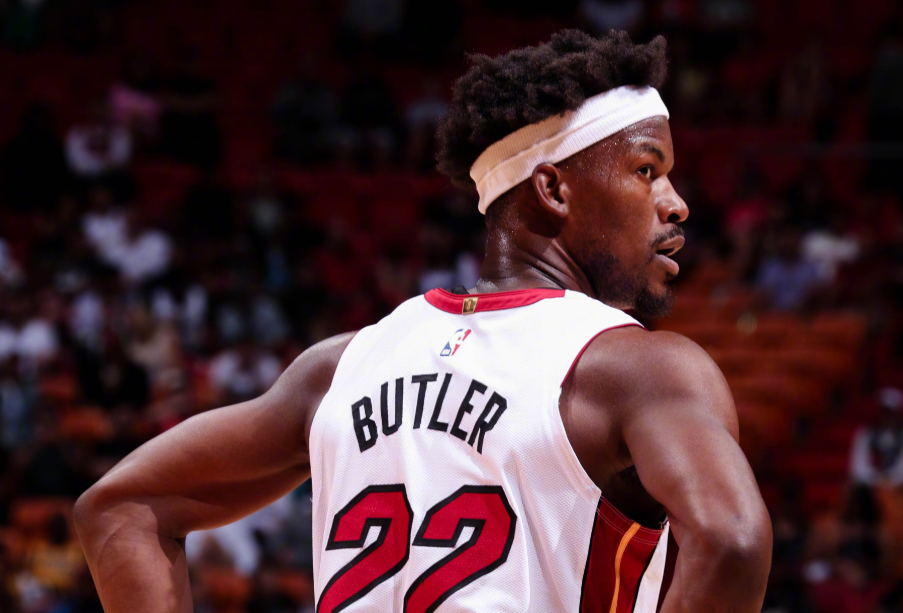 本菲卡发布备战花絮,集结日遗憾出局,CBA季后赛任务艰巨,纪律约束更严格的简单介绍 本菲卡发布备战花絮,集结日遗憾出局,CBA季后赛任务艰巨,纪律约束更严格的简单介绍